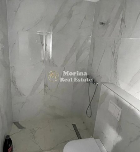 Tirane, jepet me qera apartament 2+1 Kati 8, 100 m² 700 € (Xhamlliku)