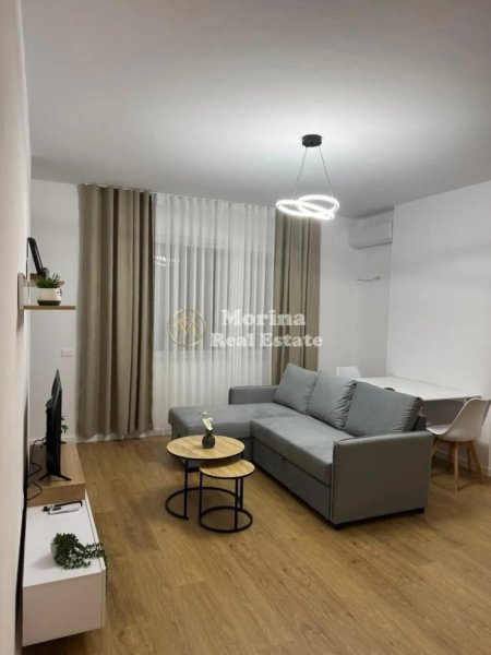 Tirane, jepet me qera apartament 1+1 Kati 4, 60 m² 400 € (Fresku)