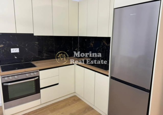 Tirane, jepet me qera apartament 1+1 Kati 4, 60 m² 400 € (Fresku)