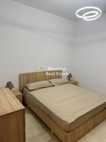 Tirane, jepet me qera apartament 1+1 Kati 4, 60 m² 400 € (Fresku)