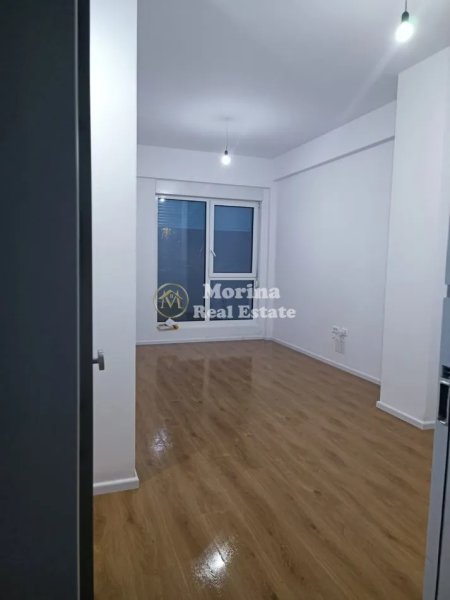 Tirane, jepet me qera apartament 1+1 Kati 2, 54 m² 350 € (Fresku)