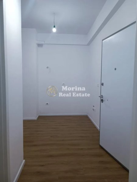 Tirane, jepet me qera apartament 1+1 Kati 2, 54 m² 350 € (Fresku)