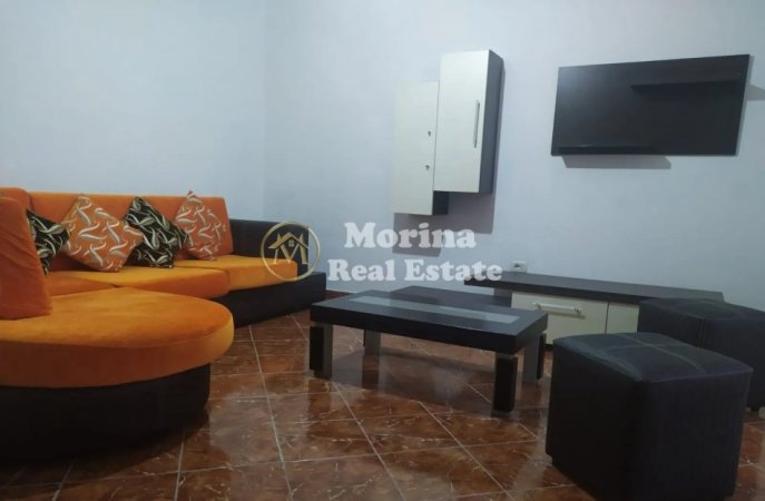 Tirane, jepet me qera apartament 2+1 Kati 1, 100 m² 550 € (Sheshi Willson)