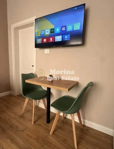 Tirane, jepet me qera apartament 2+1+Ballkon Kati 2, 80 m² 1.200 € (Rruga e Durresit)