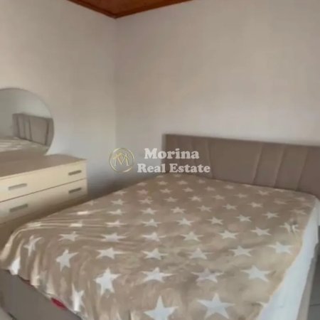 Tirane, jepet me qera shtepi 2+1 Kati 3, 93 m² 400 € (Laprake)