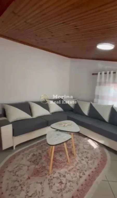 Tirane, jepet me qera shtepi 2+1 Kati 3, 93 m² 400 € (Laprake)