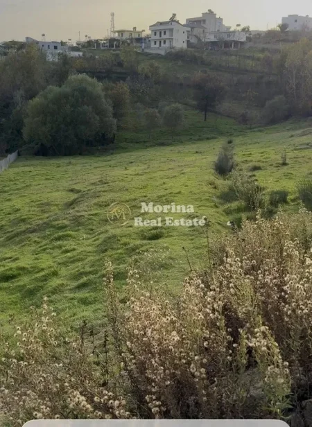 Tirane, shitet toke , 4.500 m² 270.000 € (Babrru)