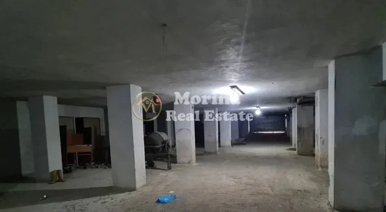 Tirane, shitet garazh | post parkimi Kati 2, 18 m² (Rruga e Kavajes)
