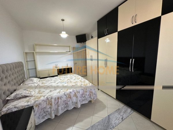 Tirane, jap me qera apartament 1+1 Kati 6, 60 m² 500 € (kompleksi grand)