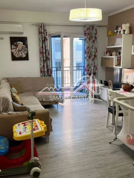 Vlore, shitet apartament 2+1 Kati 9, 80 m² 148.000 € 