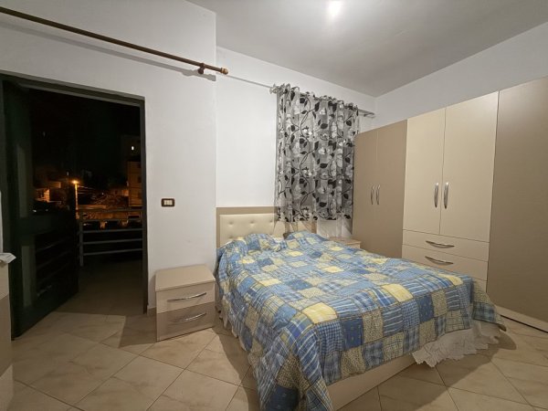 Tirane, jepet me qera apartament 2+1+Ballkon Kati 1, 111 m² 500 € (Don Bosko)