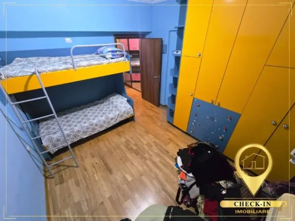 Tirane, shitet apartament 2+1+Aneks+Ballkon Kati 5, 85 m² 205.000 € (Komuna e Parisit)