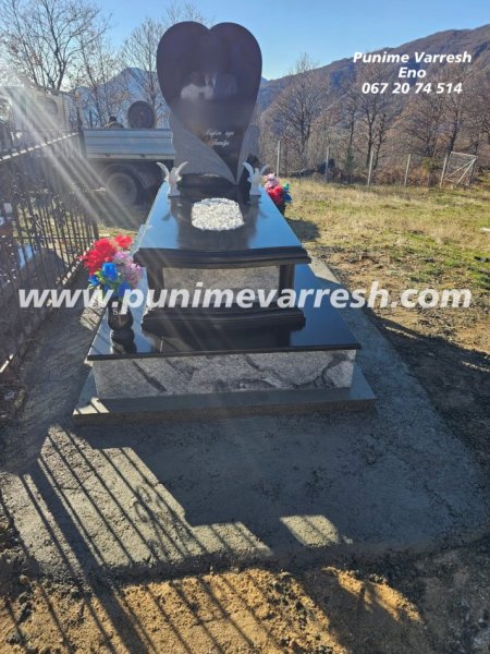 Tirane, shes Punime Varresh Eno Kruje - Modele Varresh Me Pikture Dhe Me Hapje Ne Mes 550 €