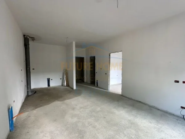 Tirane, shitet apartament 1+1+Ballkon Kati 1, 80 m² 120.000 € (Porcelan)