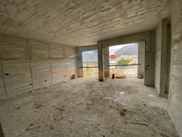 Tirane, shitet apartament 2+1+Ballkon Kati 7, 107 m² 160.000 € (Rezidenca Porcelan 3)