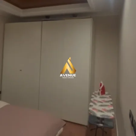 Tirane, shitet apartament 2+1+Ballkon Kati 7, 112 m² 360.000 € (rruga e barrikadave)