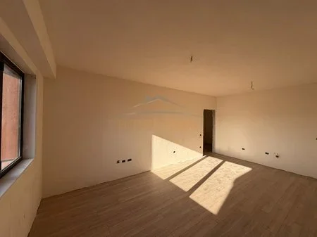 Tirane, shitet apartament 1+1 Kati 9, 81 m² 107.730 € 