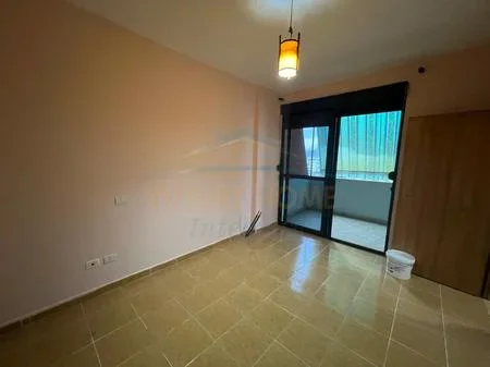 Tirane, jepet me qera apartament 3+1 Kati 6, 107 m² 615 € 
