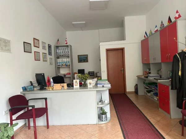 Tirane, shitet ambjent biznesi Kati 0, 37 m² 135.000 € 