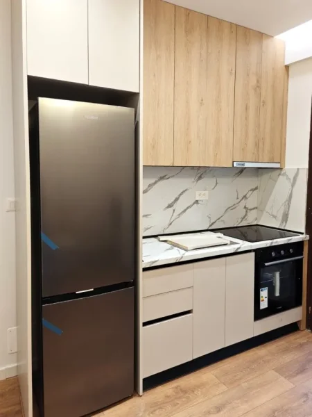 Tirane, shitet apartament 1+1 Kati 1, 45 m² 140.000 € (Rruga Medar Shtylla)