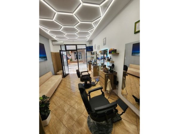 Durres, jepet me qera ambjent biznesi Kati 0, 24 m² 120.000 € 