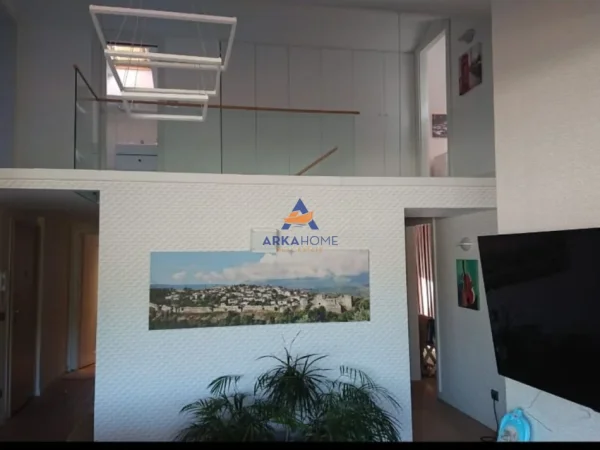 Tirane, shitet apartament+verande | Penthouse 4+1 Kati 5, 395.000 € 