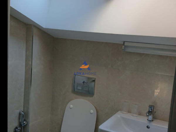 Tirane, shitet apartament+verande | Penthouse 4+1 Kati 5, 395.000 € 