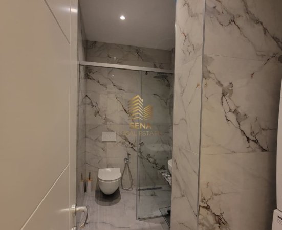 Tirane, jepet me qera apartament 1+1 Kati 1, 60 m² 650 € (Rruga Durresit)