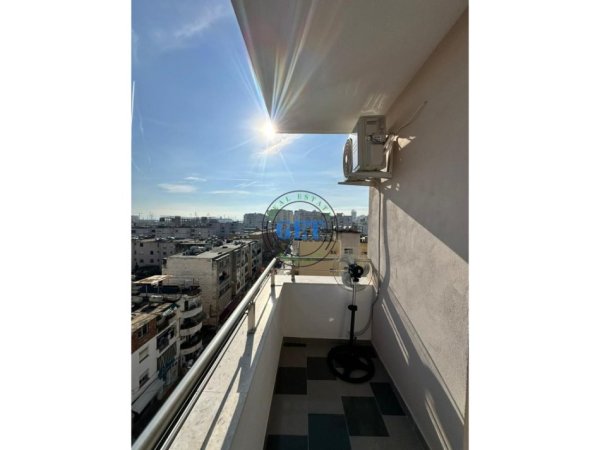Durres, shitet apartament 3+1 Kati 7, 148 m² 200.000 € (Tregu fruta perimeve)