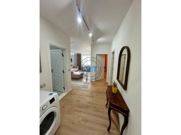 Durres, shitet apartament 3+1 Kati 7, 148 m² 200.000 € (Tregu fruta perimeve)