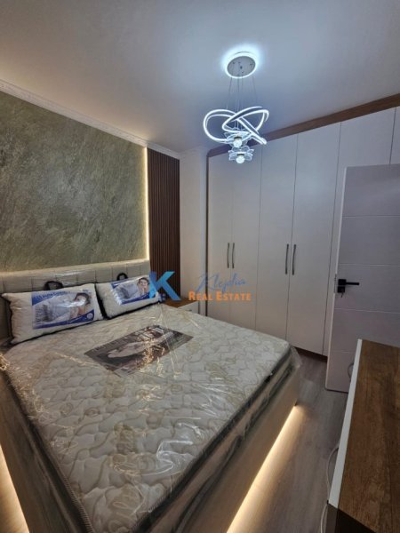 Tirane, shitet apartament 1+1+Ballkon Kati 4, 55 m² 95.000 € (Misto Mame, afer pasticeri Lika)