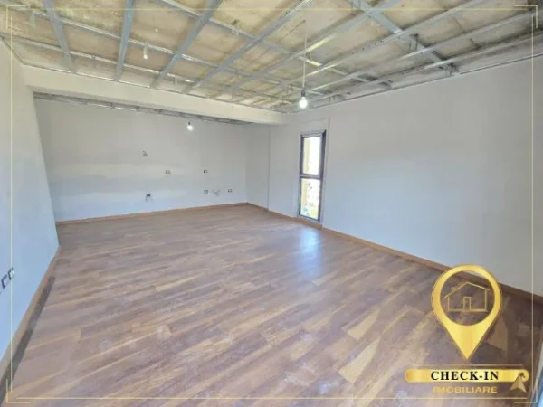 Tirane, shitet apartament 2+1+Aneks+Ballkon Kati 8, 102 m² 179.000 € (Porcelan)