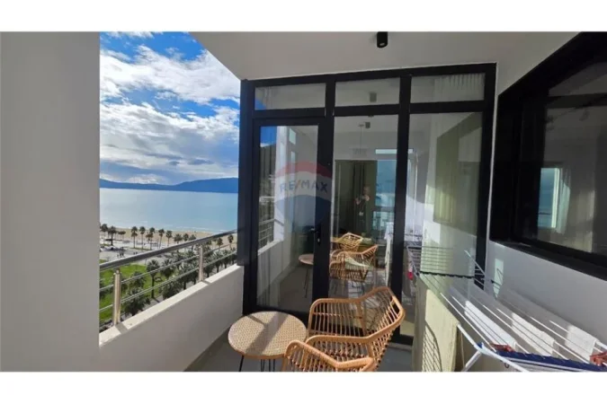 Vlore - Lungomare, shitet apartament+verande | Penthouse 2+1 Kati 10, 117 m² 328.500 € (Pranë Shkollës së Marinerisë, Lungomare, Vlorë)