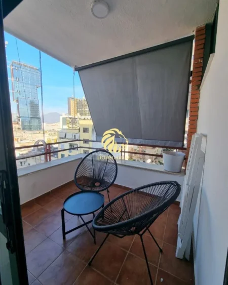 Tirane, jepet me qera apartament 1+1+Ballkon , 64 m² 650 € (Myslym Shyri)