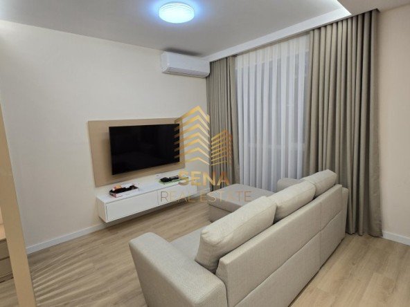 Tirane, jepet me qera garsonier Kati 5, 49 m² 