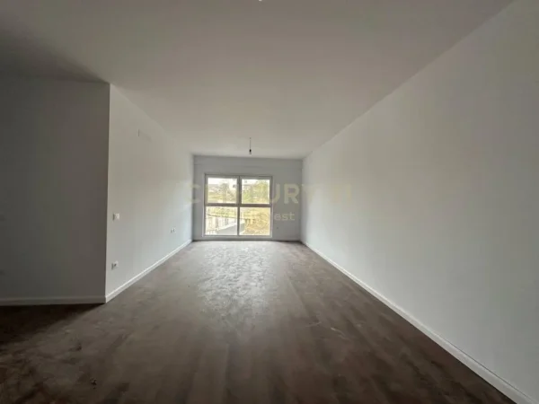 Tirane, shitet 2+1 Kati 3, 125 m² 138.000 € (Rruga Dervish Luzha)