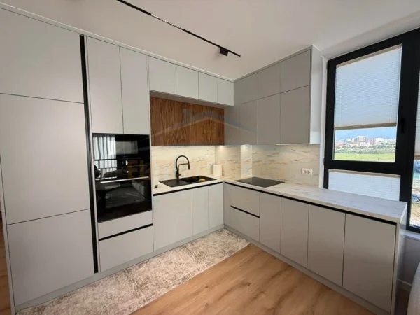Tirane, jepet me qera apartament 2+1+2+Parkim Kati 3, 104 m² 1.000 € (Rruga Jordan Misja , Amma Residence)