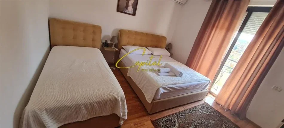 Tirane, jepet me qera apartament 1+1 Kati 5, 70 m² 550 € (SELVIA)