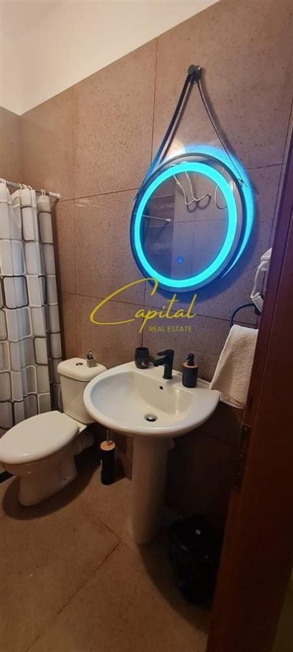 Tirane, jepet me qera apartament 1+1 Kati 5, 70 m² 550 € (SELVIA)