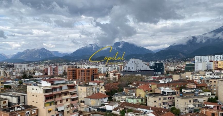 Tirane, jepet me qera zyre Kati 10, 120 m² 750 € (RRUGA E DIBRES)