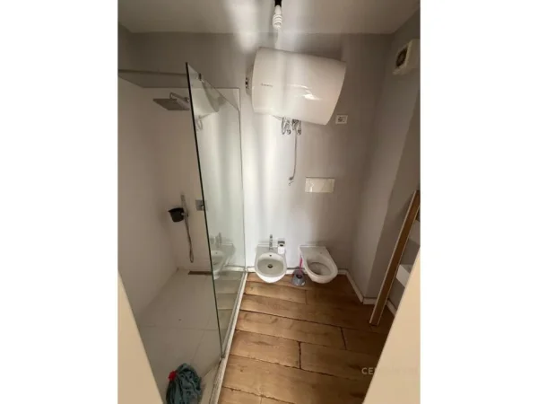 Tirane, shitet apartament 1+1 Kati 3, 90 m² 170.000 € (Myslym Shyri)