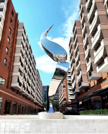 Tirane, jepet me qera zyre Kati 4, 1.000 m² (Kompleksi Delijorgji)