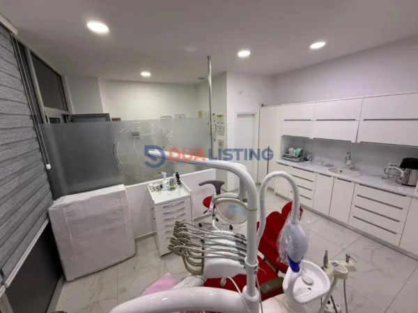 Tirane, shitet ambjent biznesi , 29 m² 73.500 € (Yzberisht)