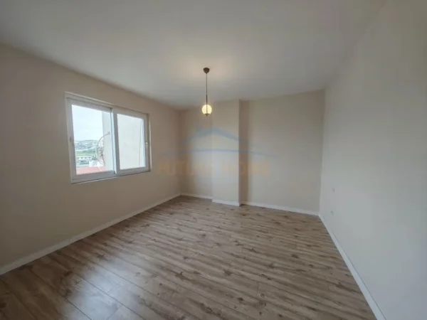 Durres, shitet apartament 1+1 Kati 4, 63 m² 83.000 € 