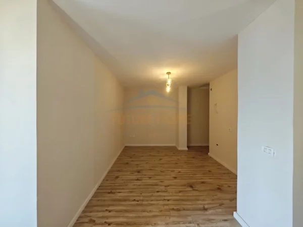 Durres, shitet apartament 1+1 Kati 4, 63 m² 83.000 € 