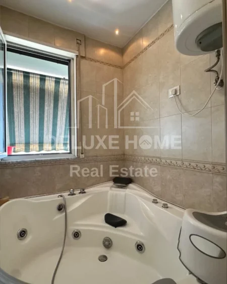 Tirane, jepet me qera apartament 2+1 Kati 7, 90 m² 800 € (Kompleksi Kika 1)