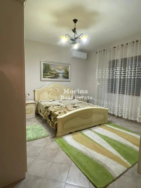 Tirane, jepet me qera shtepi 1+1 Kati 1, 110 m² 380 € (5 Maji)