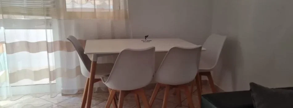 Tirane, jepet me qera apartament 1+1+Ballkon Kati 4, 60 m² 500 € (RRUGA E KOSOVAREVE)