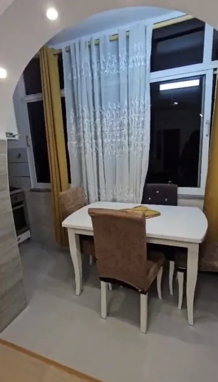 Tirane, jepet me qera apartament 2+1 Kati 6, 75 m² 500 € (White Bar ,Irfan Tomini)