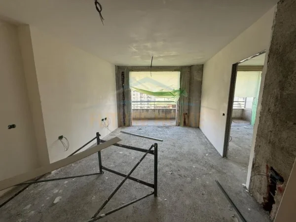 Korce, shitet apartament 1+1 Kati 6, 72 m² 72.000 € (SHEN MERIA KORCE)